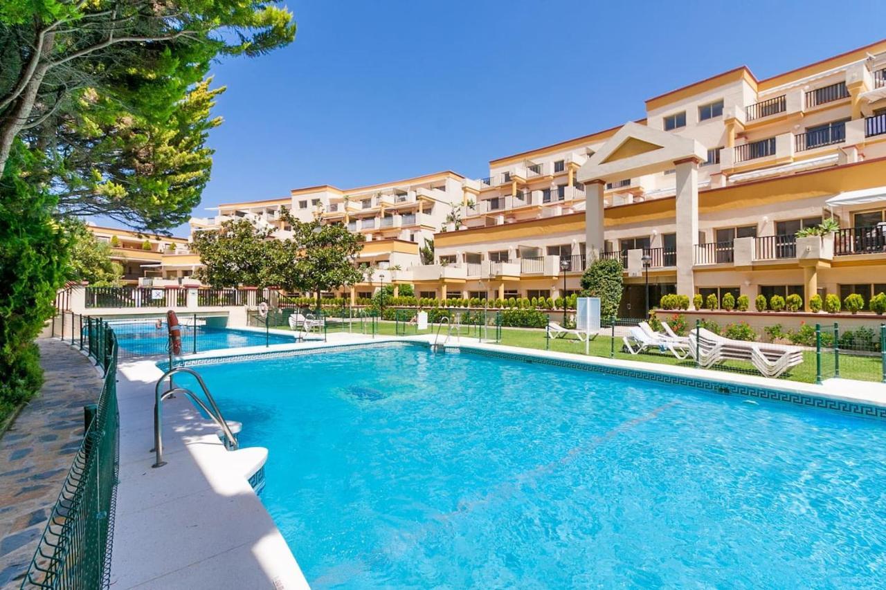 OleHolidays 226 Romana Playa primera línea de mar Marbella Exterior foto